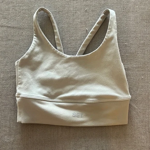 SETActive LUXFORM SCOOP Y Sports Bra (XS)- OAT MILK - Picture 2 of 5